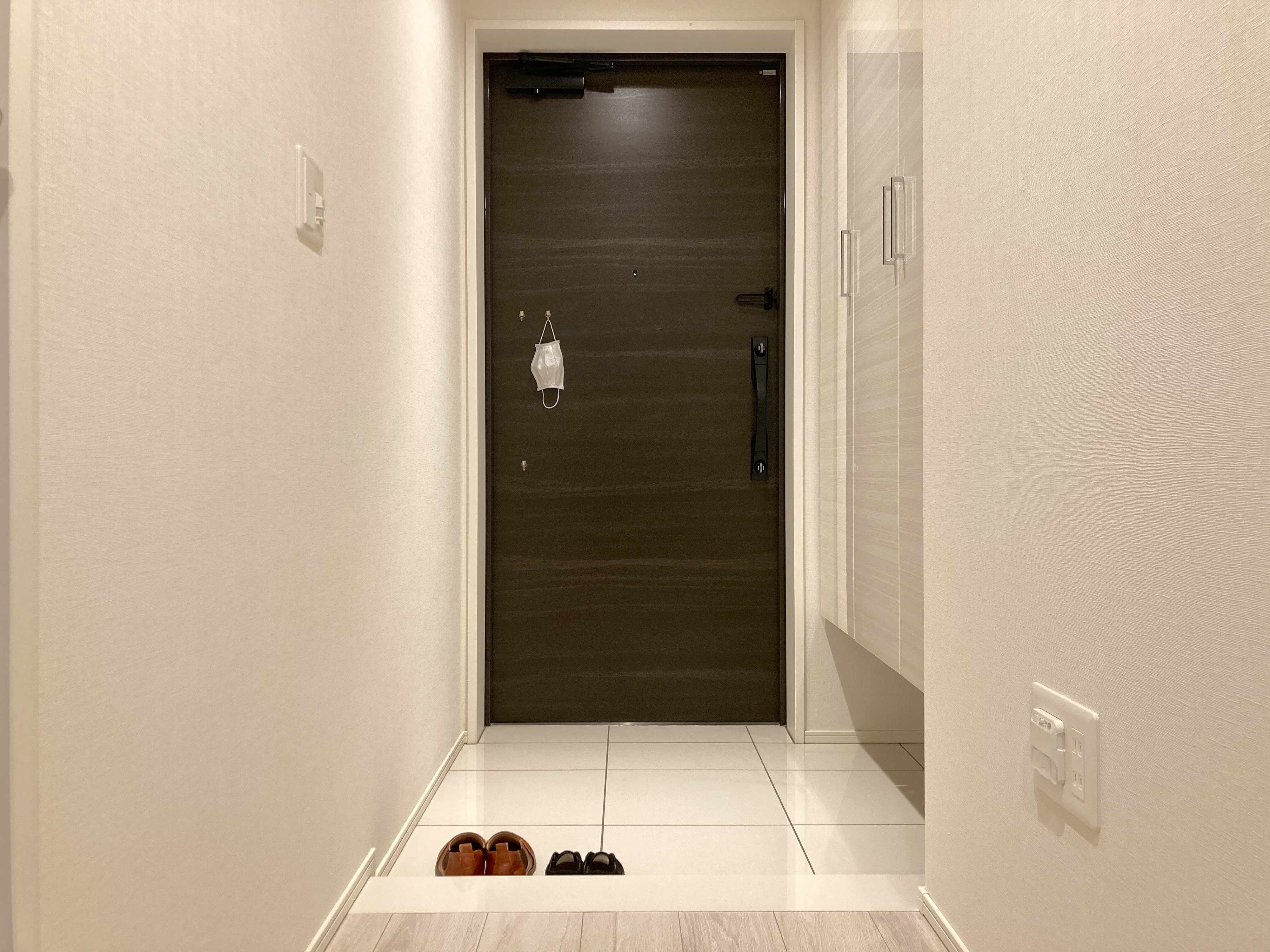 片づけのプロが指摘！「玄関」に置いてはいけないもの3選