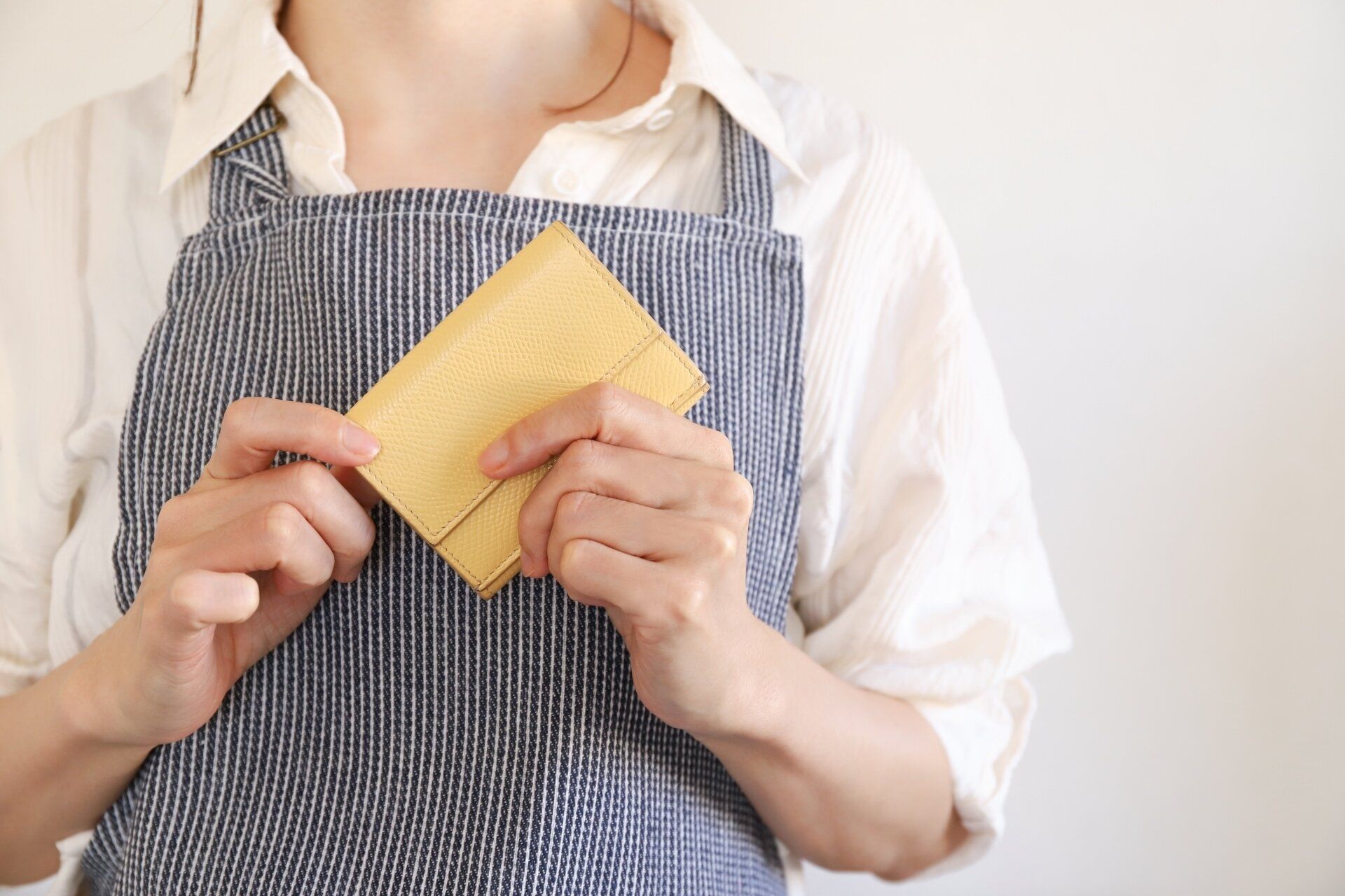 【2025年度版】こんな財布からは金運が逃げる！OK・NG財布【Dr.コパの風水解説】