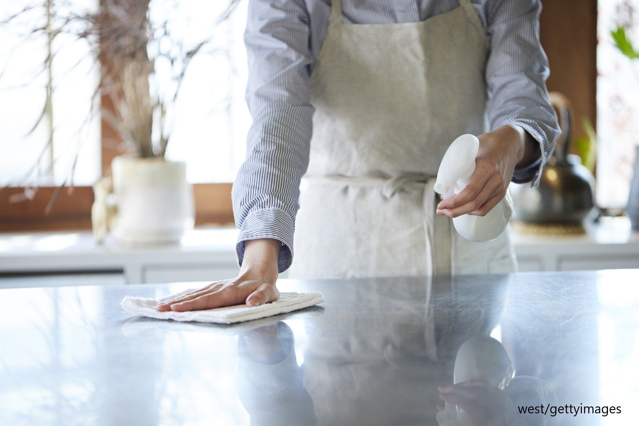 掃除が苦手と感じる理由は？「やりたくない」を克服する掃除のコツと解決方法