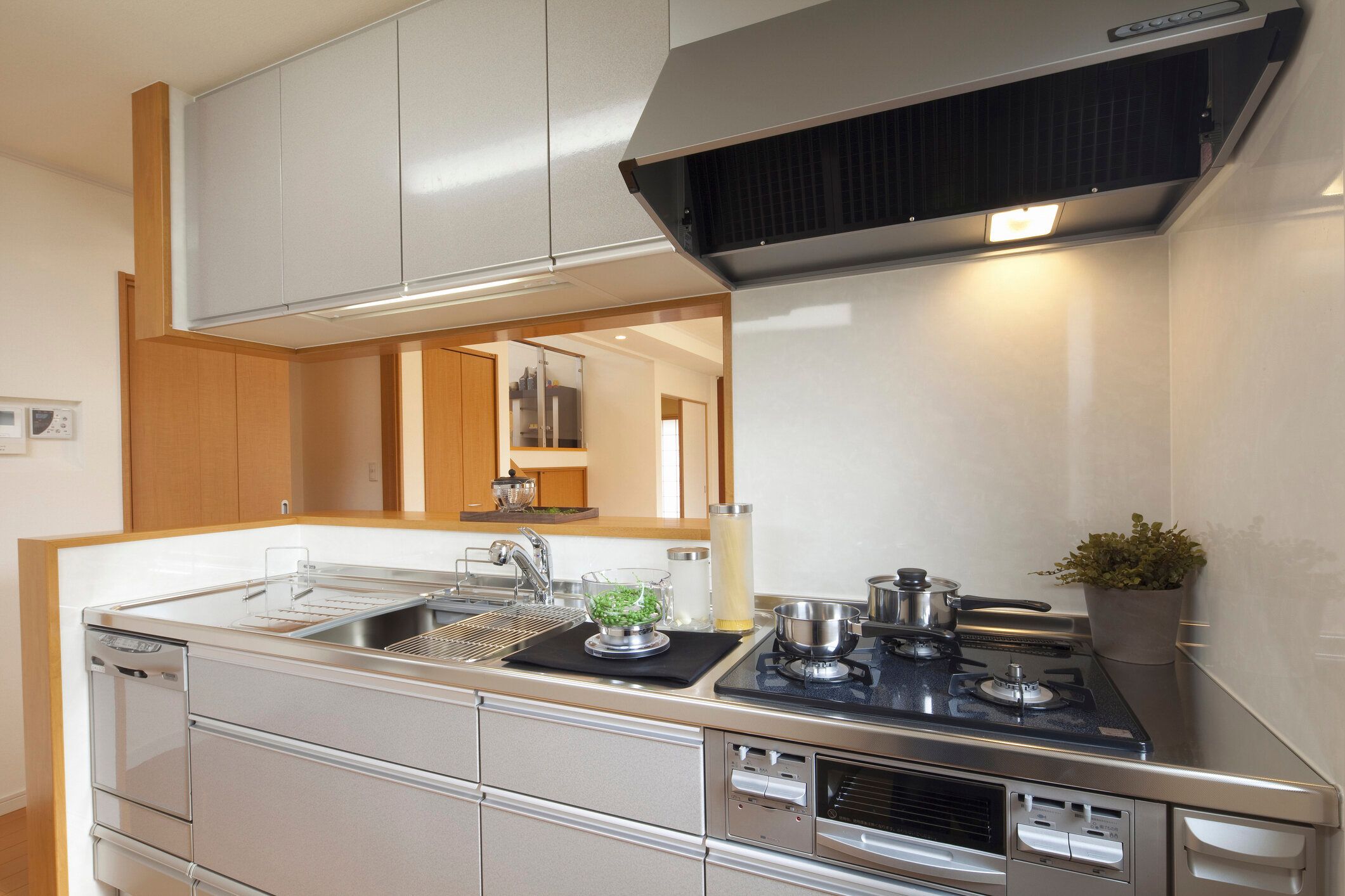 3つのことを徹底！台所がキレイな人が忘れずにやっている片づけ習慣