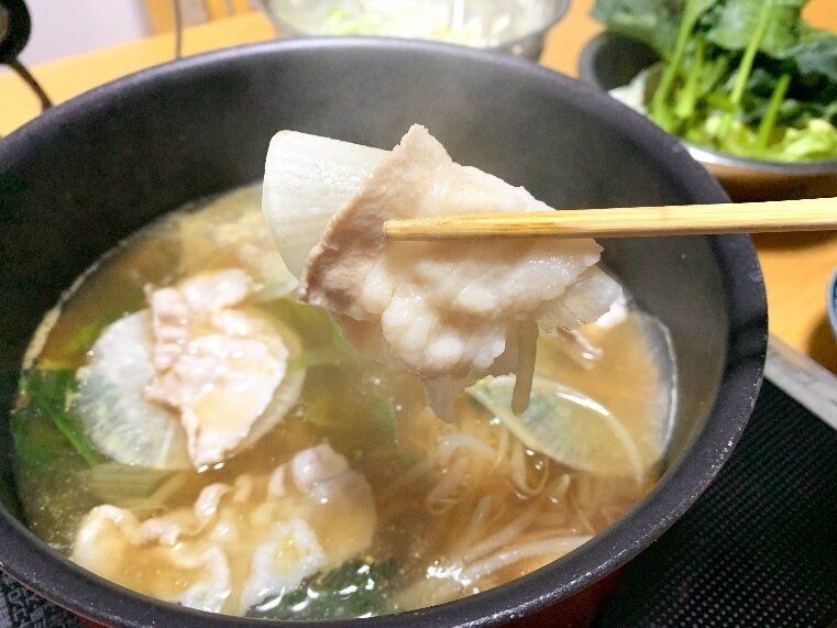 【大根の大量消費】箸が止まらない美味しさの「豚バラ大根鍋」はいかが？