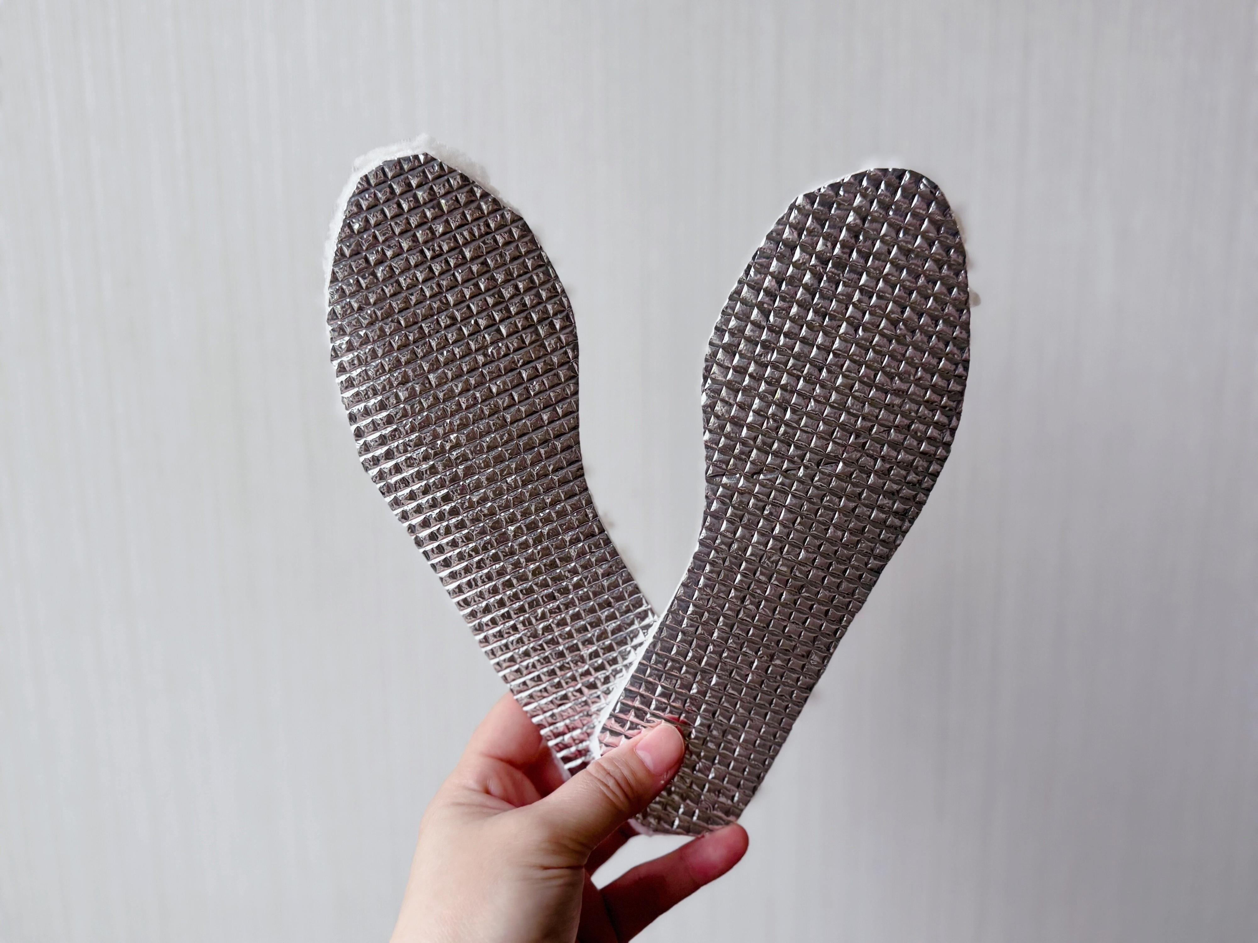 【ダイソー】足元からあったかくしよう！冬限定でも買う価値のあるインソール！