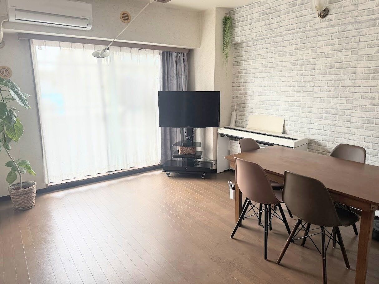 元家政婦が教える！10分くらいで今すぐ部屋をキレイに見せる方法3選