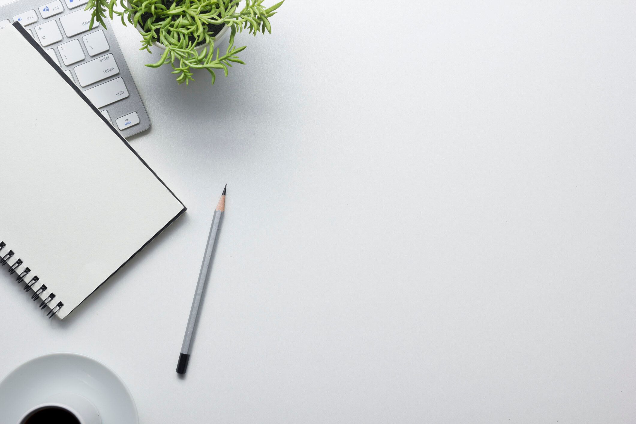 家族旅行も新車もマイホームもあきらめず、確実に貯め続けられる！夢を叶える3つの表とは？