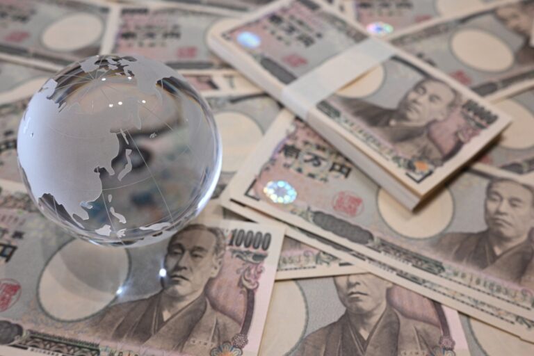 貯蓄0円から資産1億円へ！サイドFIREし海外移住！「億り人」になるまでのヒストリー