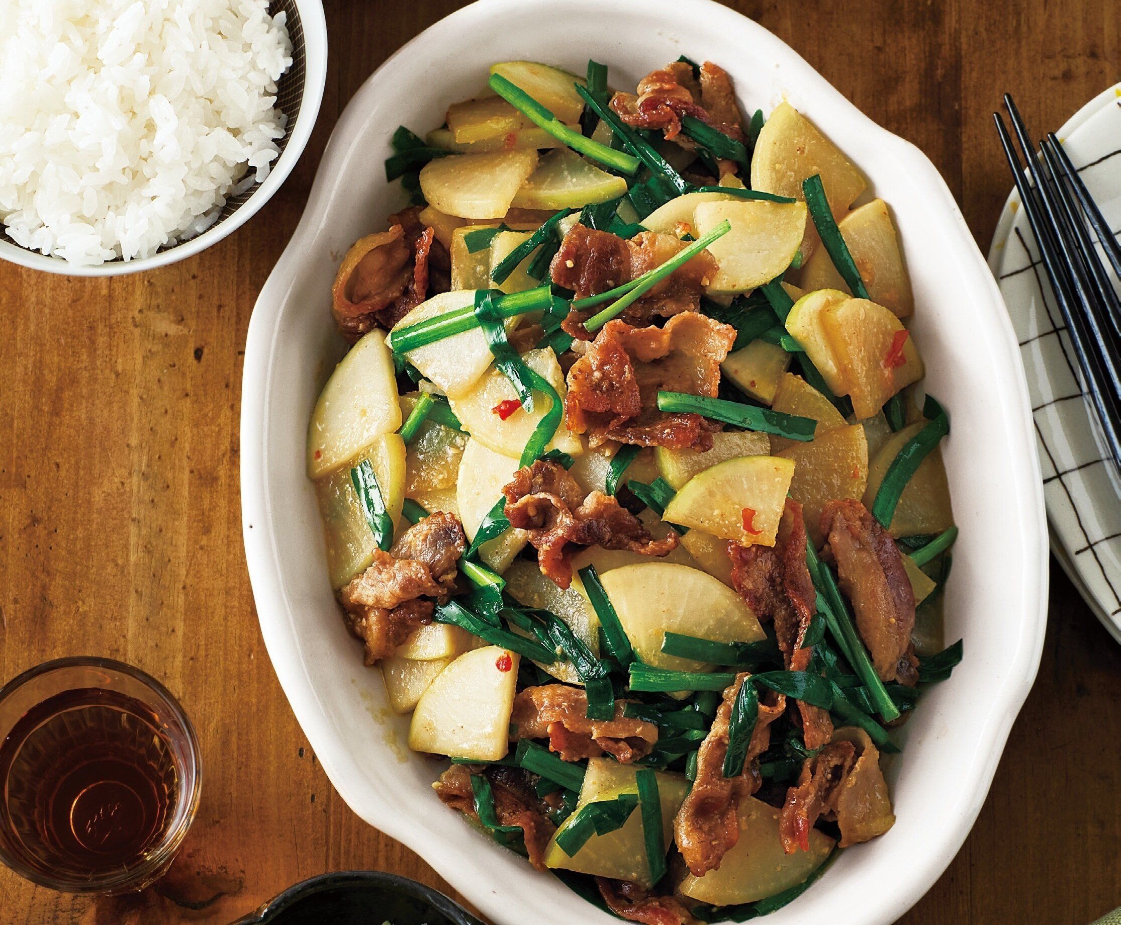 豚バラと大根の回鍋肉風炒め＆白菜とかにかまのごま酢あえ