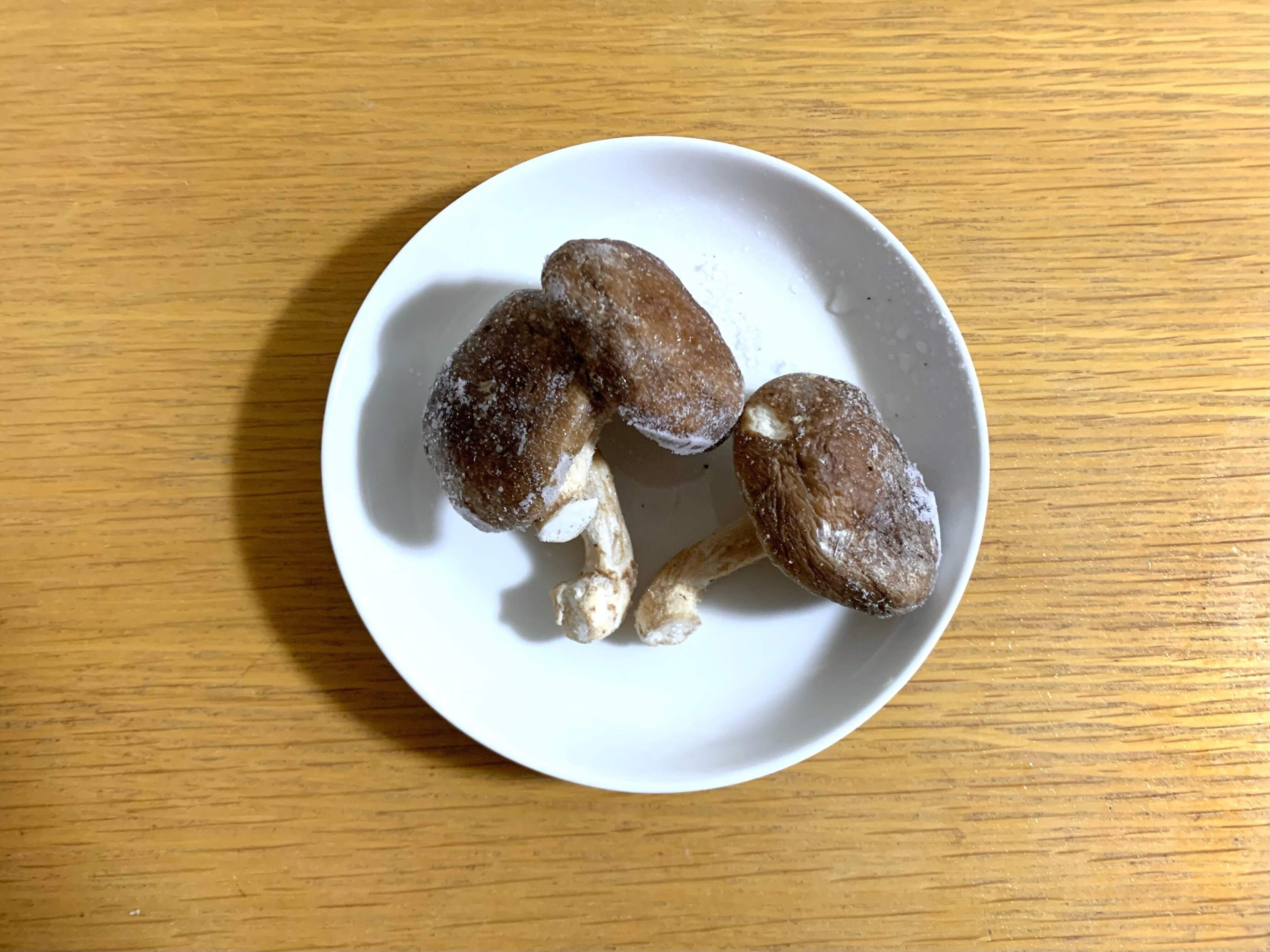 定番おかずを美味しく！自炊ガチ勢がストックしている「ちょい足し食材」4選