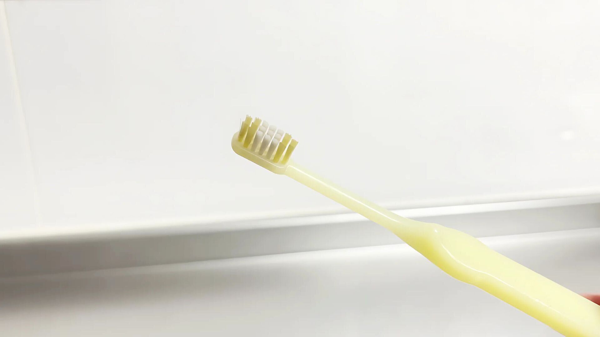 見逃しがちな場所を歯ブラシ1本でスッキリ掃除する方法