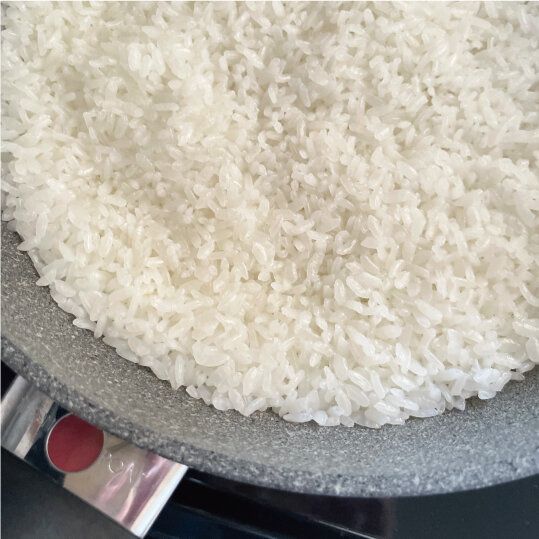 初めてフライパンで米を炊いてみた！でき栄えと炊いてみて思ったこととは？
