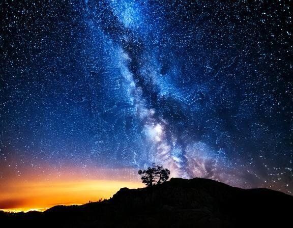 【夢占い】星空の夢の意味とは？状況、登場人物などシチュエーション別に解説！