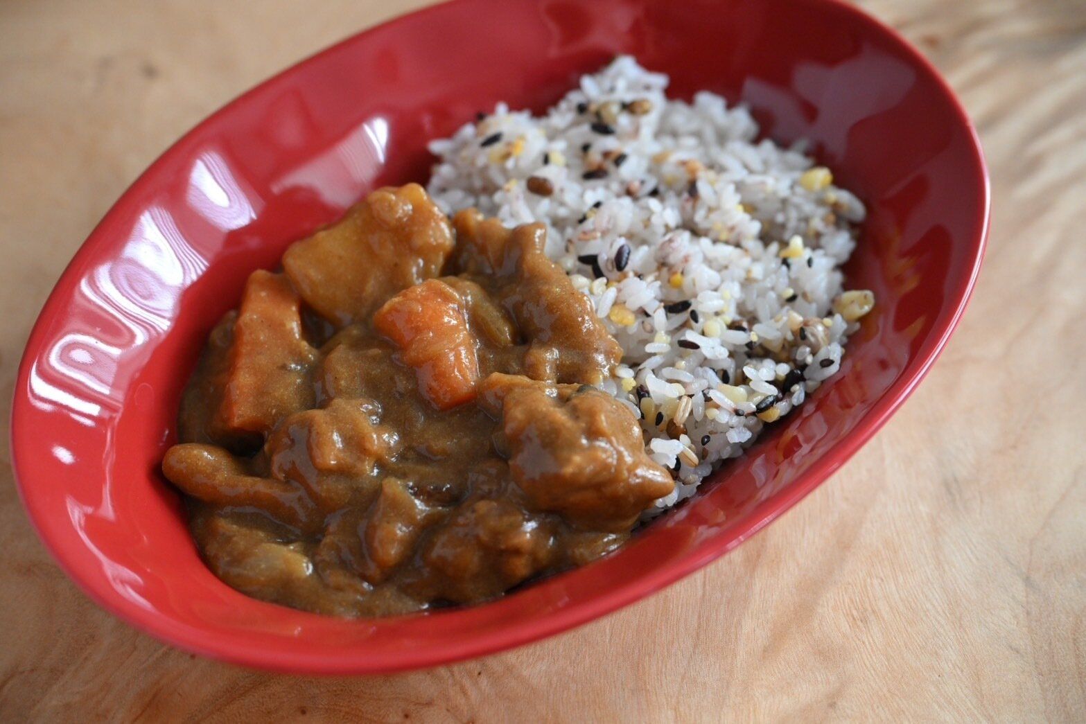 【カレーを作ったあとの鍋】もうスポンジをダメにしない！カレーを作った鍋の対処方法