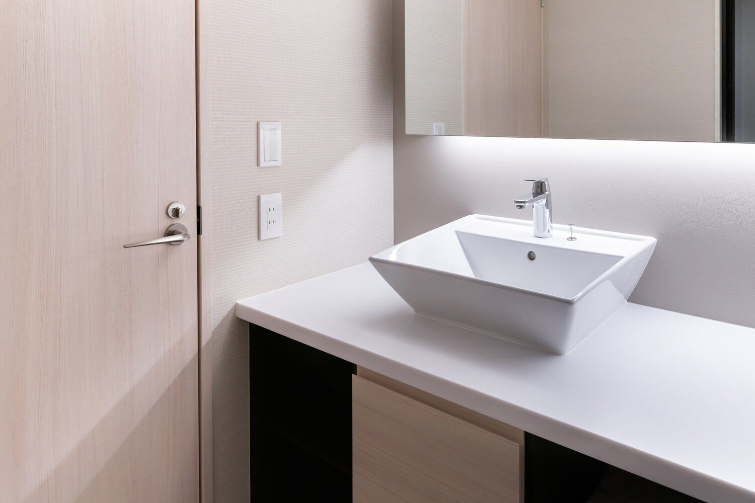 洗面所でメイクしちゃダメ!?「朝のNGアクション」をDr.コパが解説