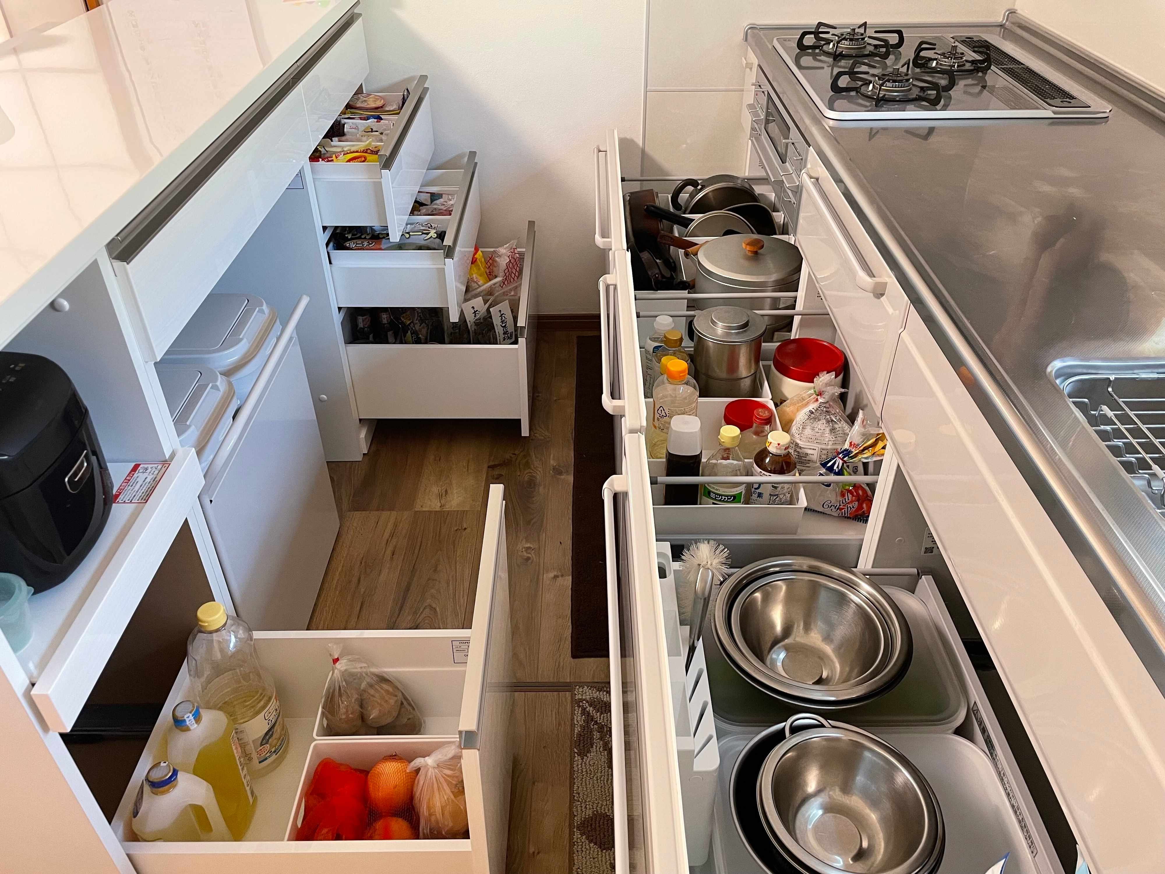 キッチンが倍使えるようになる!?片づけのプロが教える収納テク