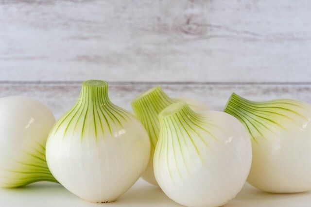 旬の「新玉ねぎ」を買ったらやらなきゃ損！プロが教える新玉ねぎの1番おいしい食べ方