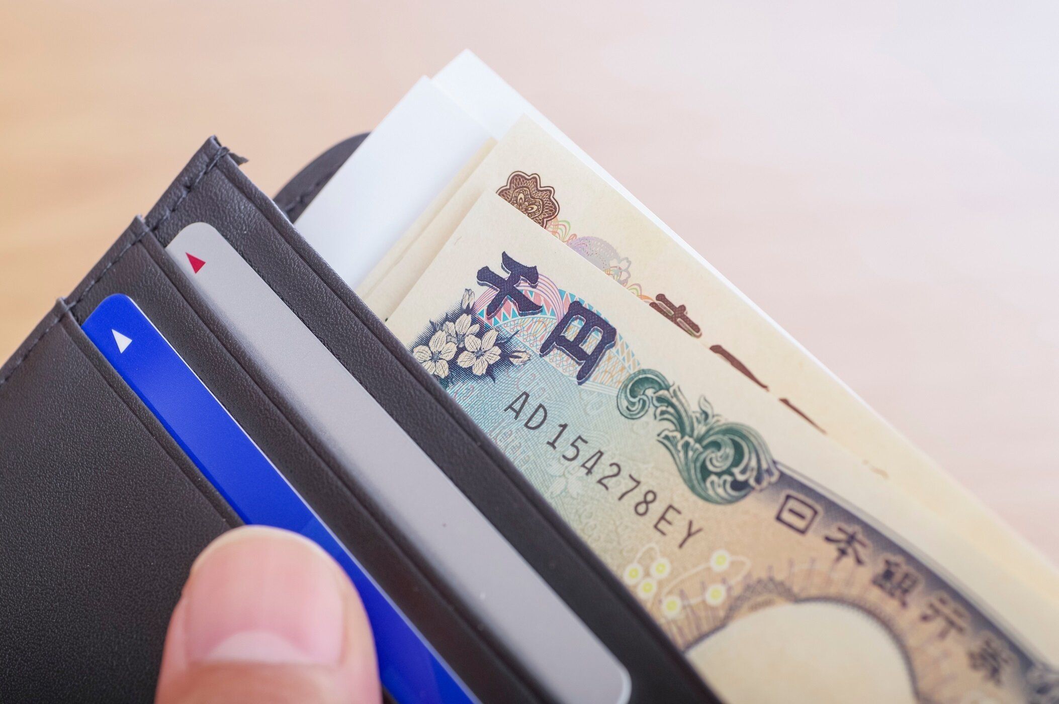 入っているもの、入っていないものとは？1,000万円貯めた人の「お財布習慣」5つ