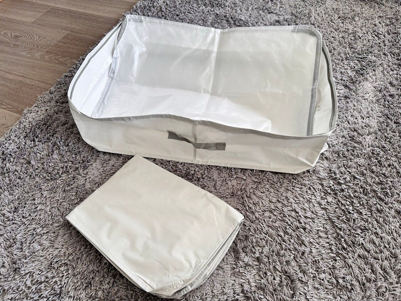 【無印良品】500円以下で買えることにびっくり！レジャーシートでつくったたためる収納袋