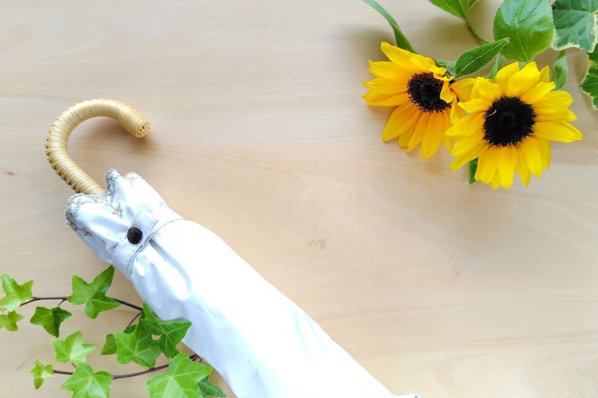 かわいい折りたたみ日傘6選 日傘の選び方やメリットを解説！