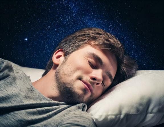 【夢占い】知らない人と喧嘩する夢の意味とは？状況、登場人物などシチュエーション別に解説！