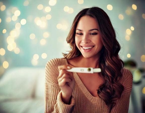 【夢占い】妊娠検査薬陽性の夢の意味とは？意味と心理状況を深掘り！