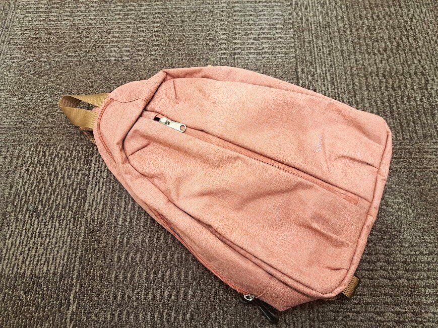 新発売のコラボバッグ【ワークマン×フルクロ】の自立するボディバッグ