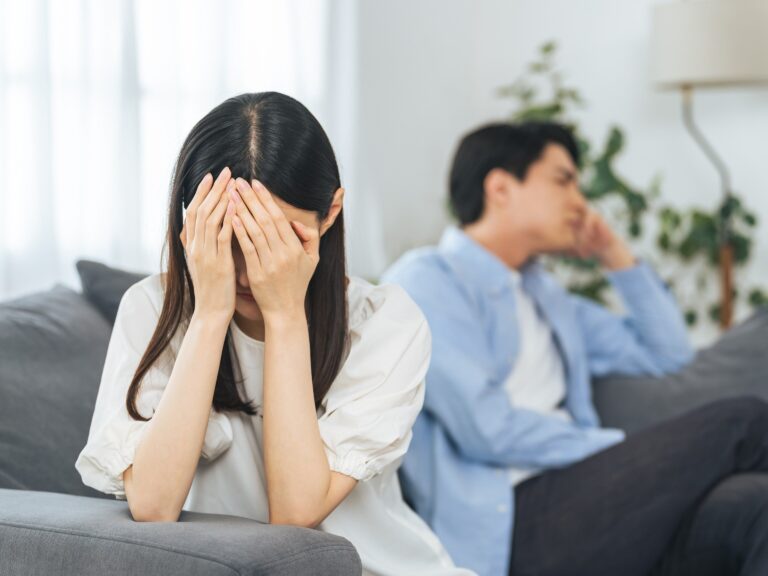知らない間に被害者に!?妻と家族を苦しめる「不機嫌ハラスメント」の実情と対策を夫婦仲の専門家が解説
