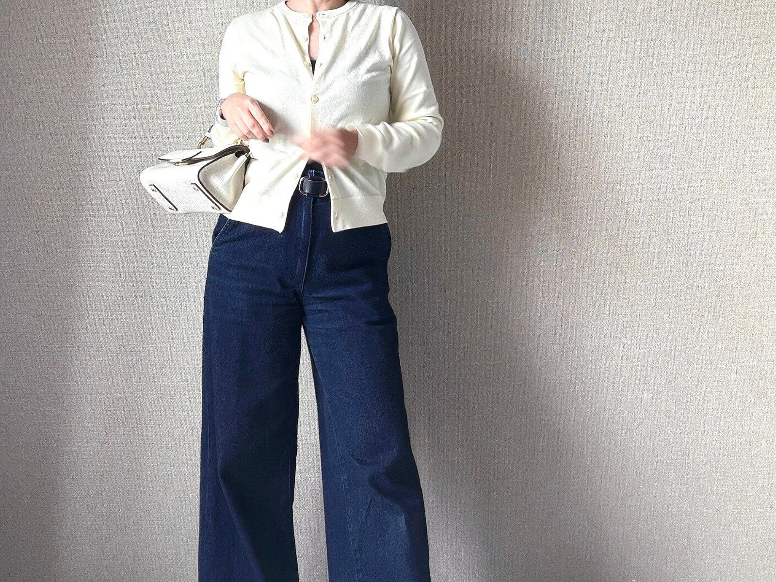 ユニクロのUVカットもできる神カーディガン！2,000円台はお得でした！