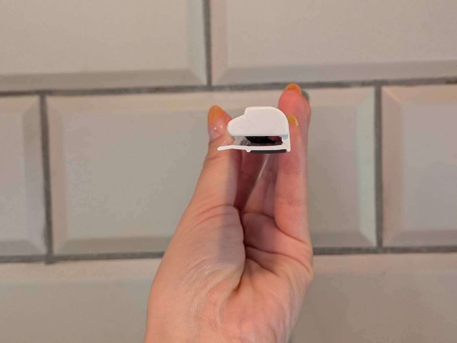 【ダイソー】一度使ったら手放せない！“全100均で大人気の文具“「メモクリップ」