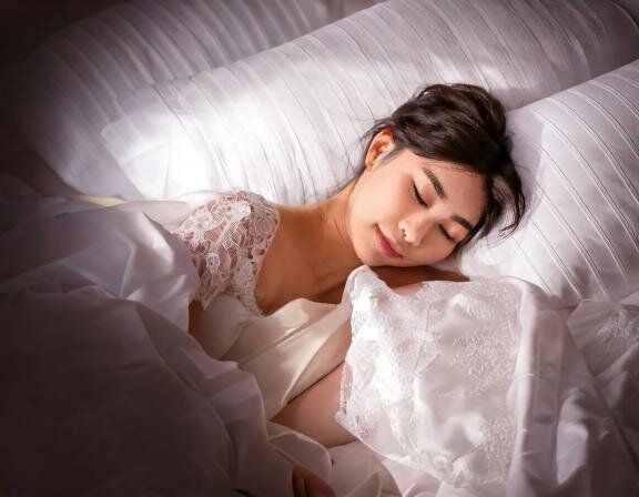 【夢占い】夢を見ることのシンボリズムとは？深い眠りと夢の関係を徹底解説！