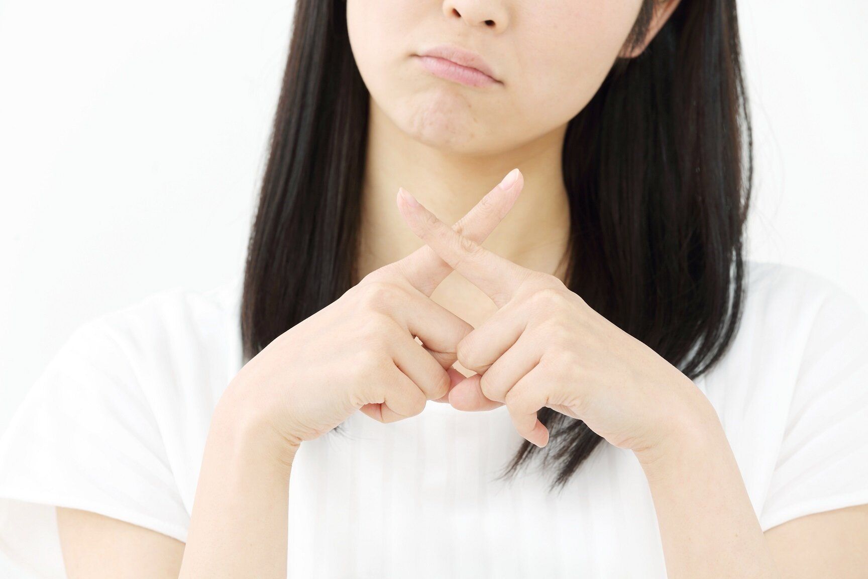 「まだ着られるからこれでいいか」で選んじゃっていない？40代の春コーデで注意したいこと3選