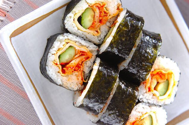 キムチの簡単人気レシピ・作り方29選！夜ご飯のメインおかずから副菜、ご飯ものまで！