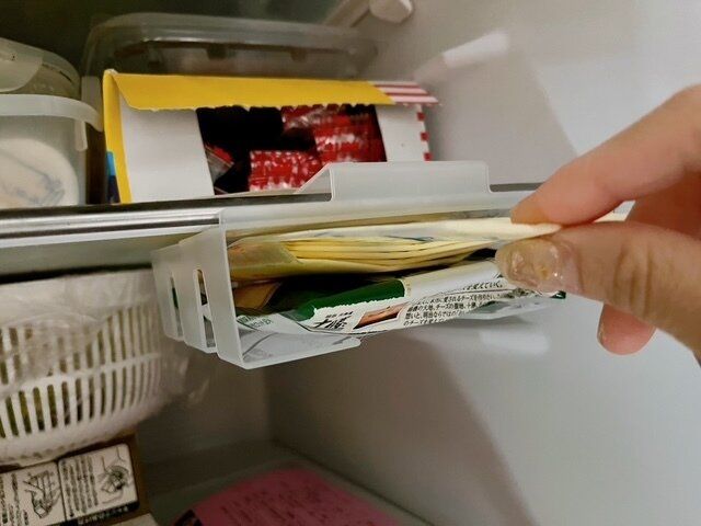 【ダイソー】冷蔵庫の空いているスペースを有効活用！食品収納ボックスが便利！