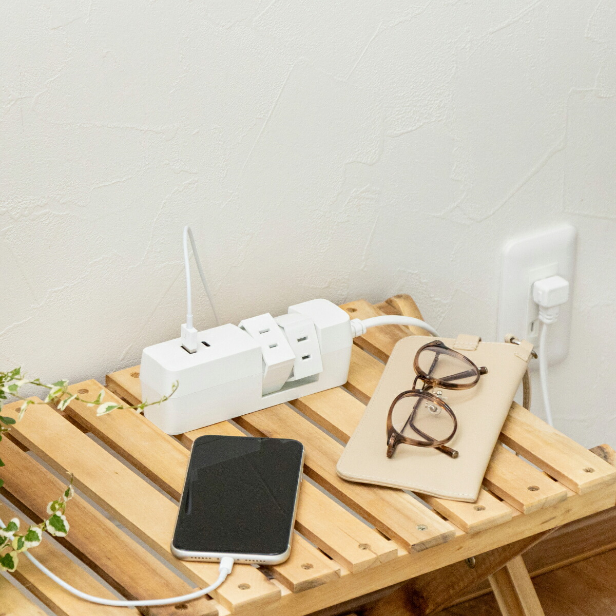 【4個口】電源タップのおすすめ6選！後悔しない選び方も紹介