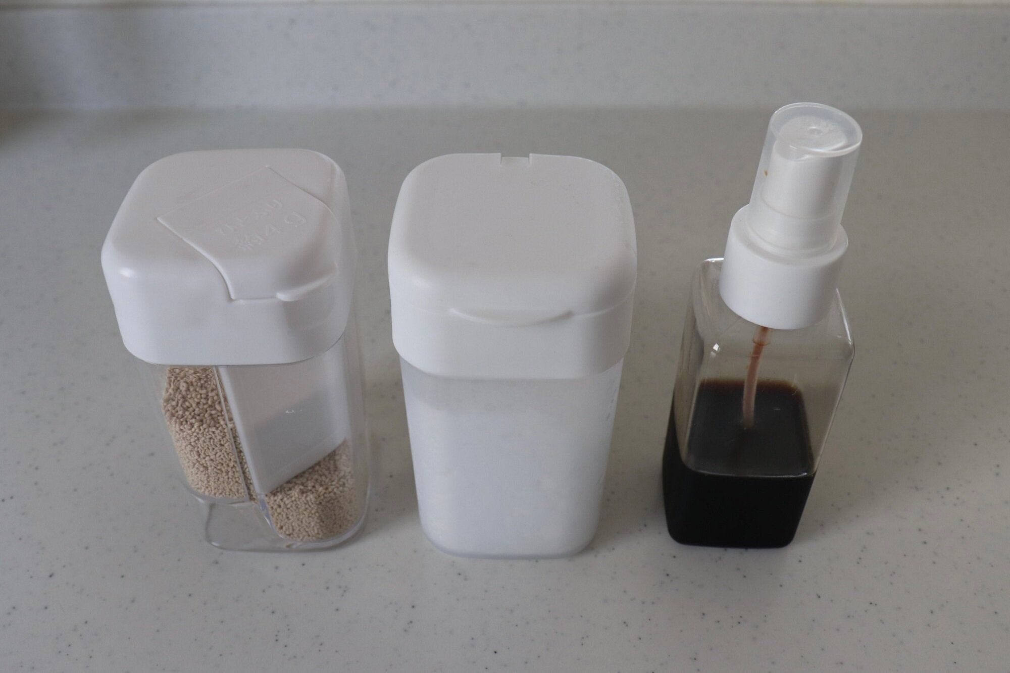 【セリア】使うだけで健康になれるかも!?全部買ってもたった330円のおすすめ調味料グッズをご紹介