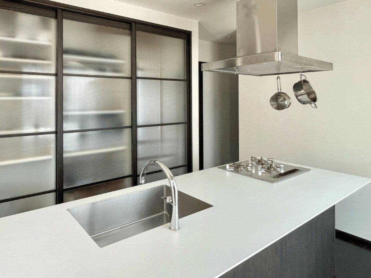 ごちゃつきゼロの秘訣！ミニマリストのキッチンがいつもスッキリしている5つの理由