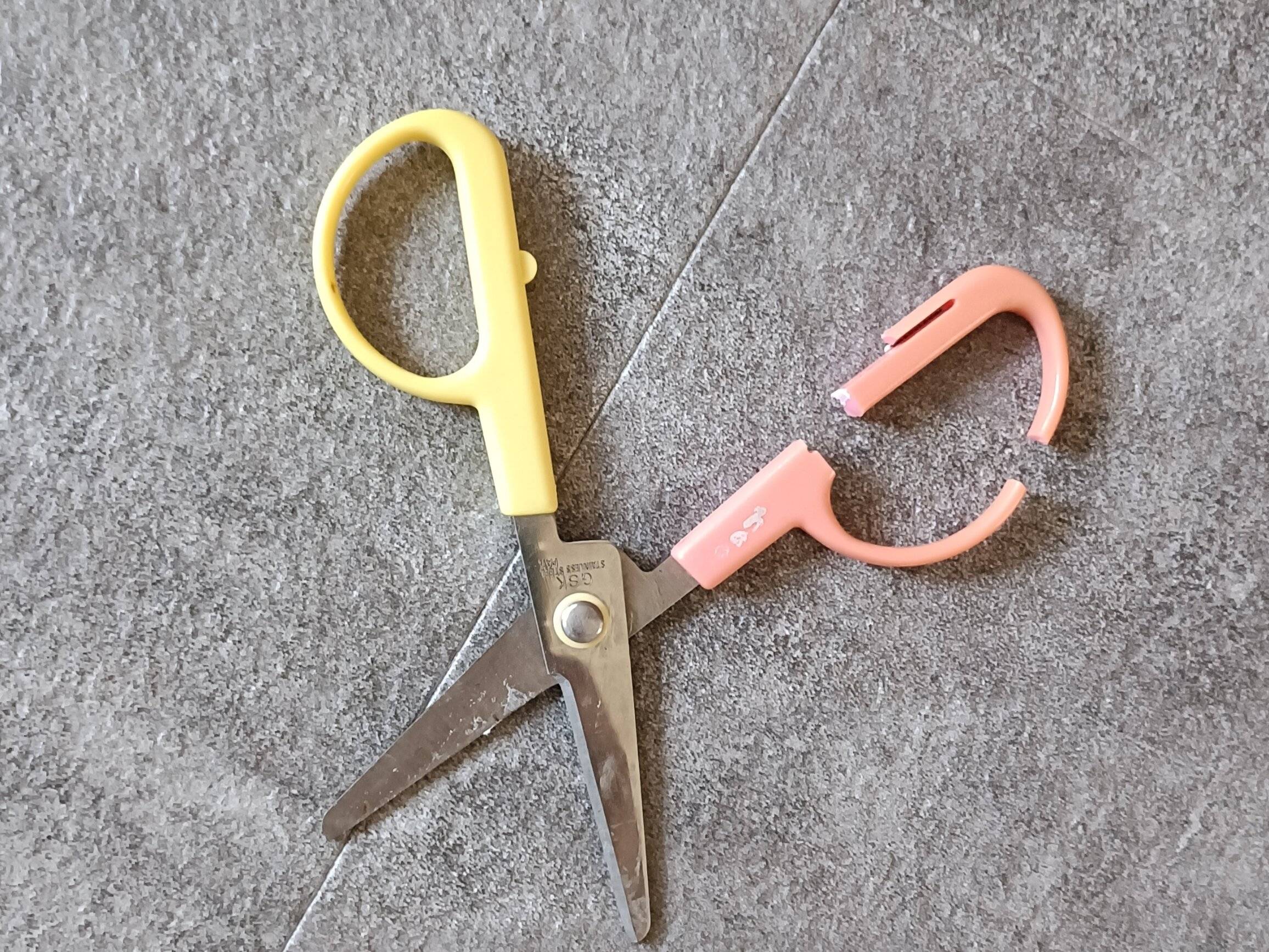 壊れたはさみ、どう捨てる？意外と知らない処分ルールと“調べ方のコツ”