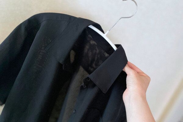 しまう前が最大のチャンス！衣替えで服を手放すミニマリストの判断基準【3つの問いかけ】