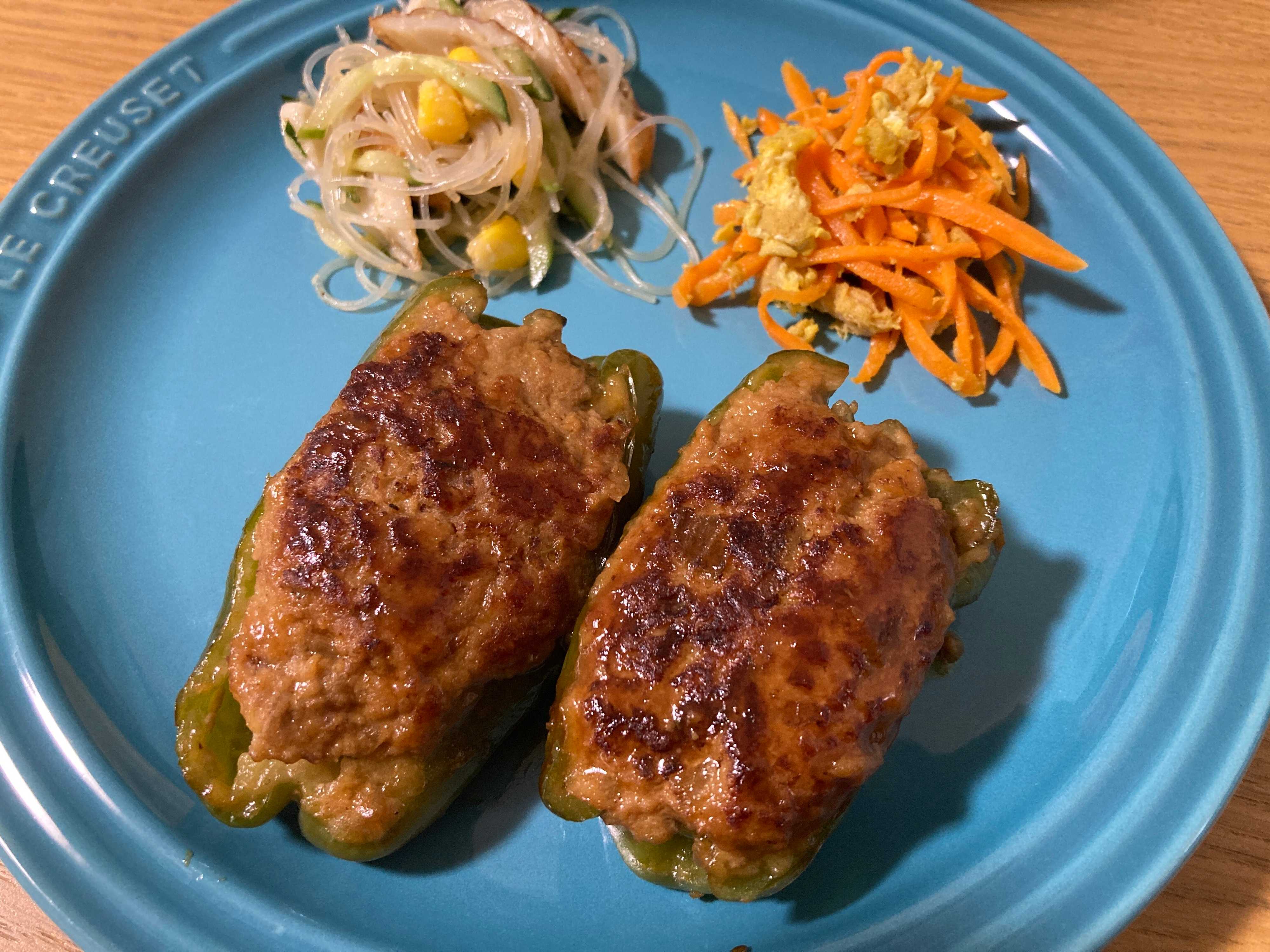 もう失敗しない！ピーマンの肉詰めがキレイに仕上がる「はがれ防止」テク3選【レシピあり】