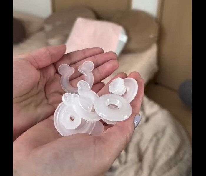 もっと早く知りたかった！【ダイソー】「ズレない魔法」「絶対買うべき」お役立ち2選