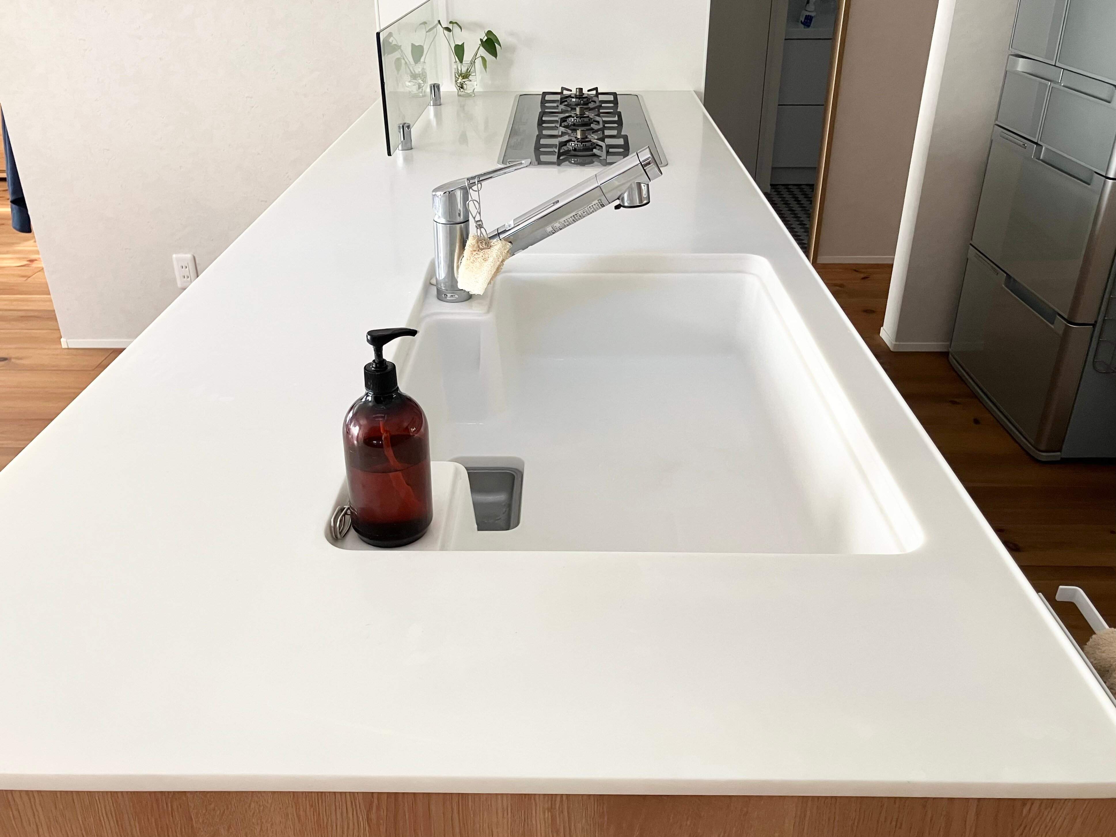 シンプリストの片づけのプロがキッチンに置かないと決めているもの