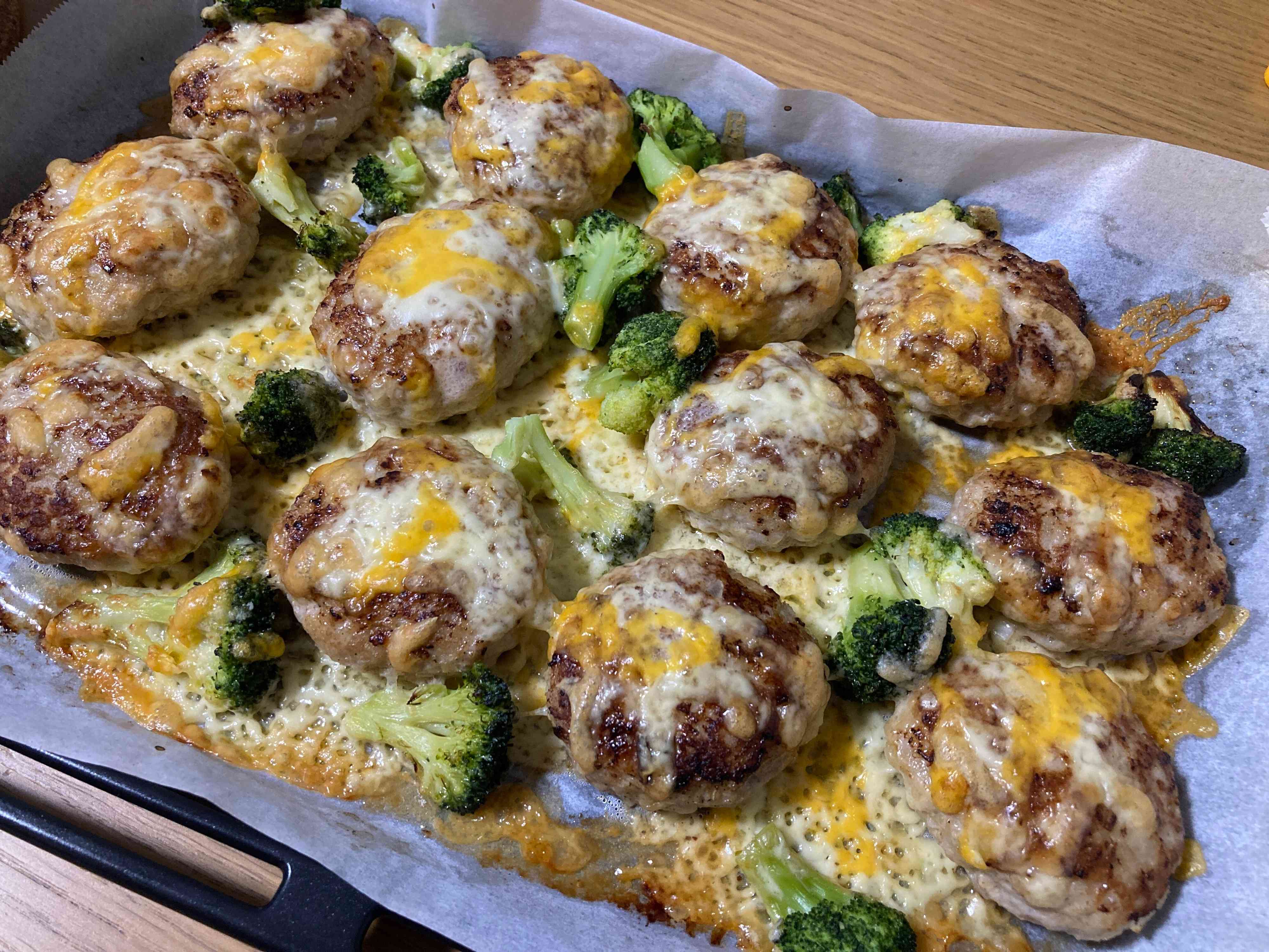 節約主婦の新常識！豆腐を超えた！4人家族食費4万円の節約のプロがすすめる「えのき」かさまし術