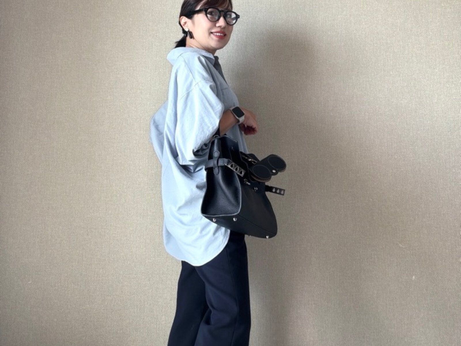 【GU】ただ着るだけで体型カバー！丸みが出てきた上半身をふわっと包み込む優秀トップス