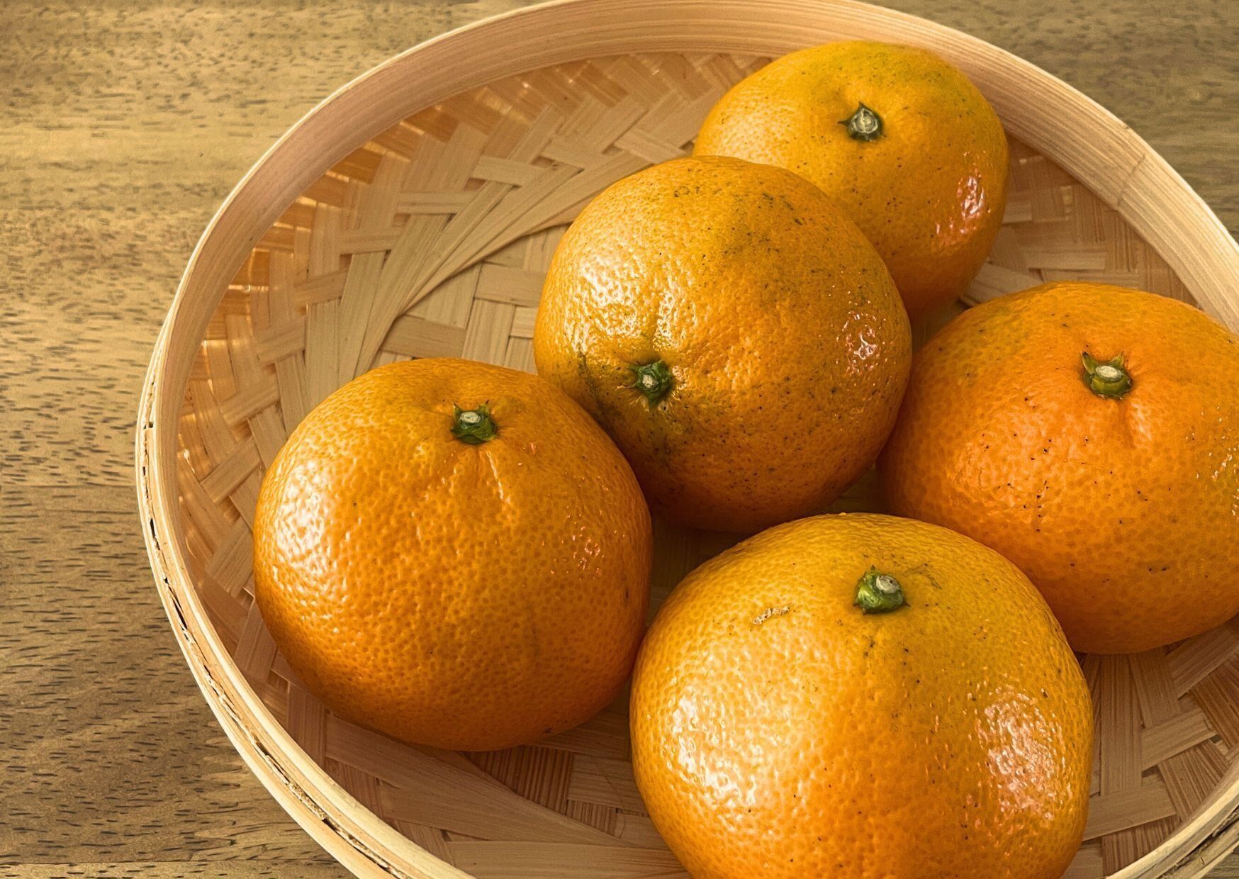 じつは避けたほうがいいかも？野菜のプロが教える、みかんの「もったいない」食べ方