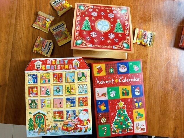 【セリア】買わなくてOK！実は自分で作れちゃうんです！コスパ最強手作りアドベントカレンダー