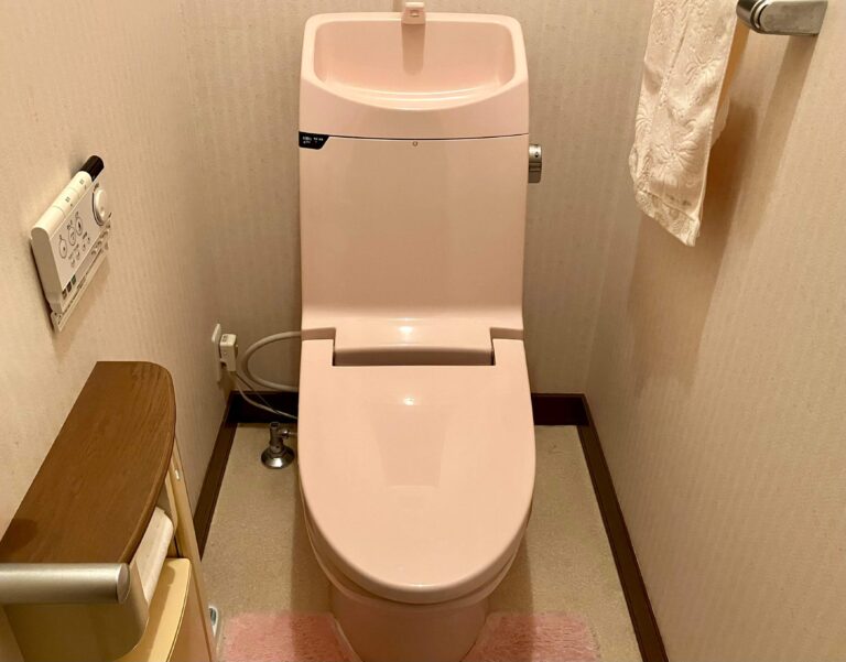 外出先でトイレ後のにおいが気にならない！かわいいマイメロ&クロミデザインのスプレー