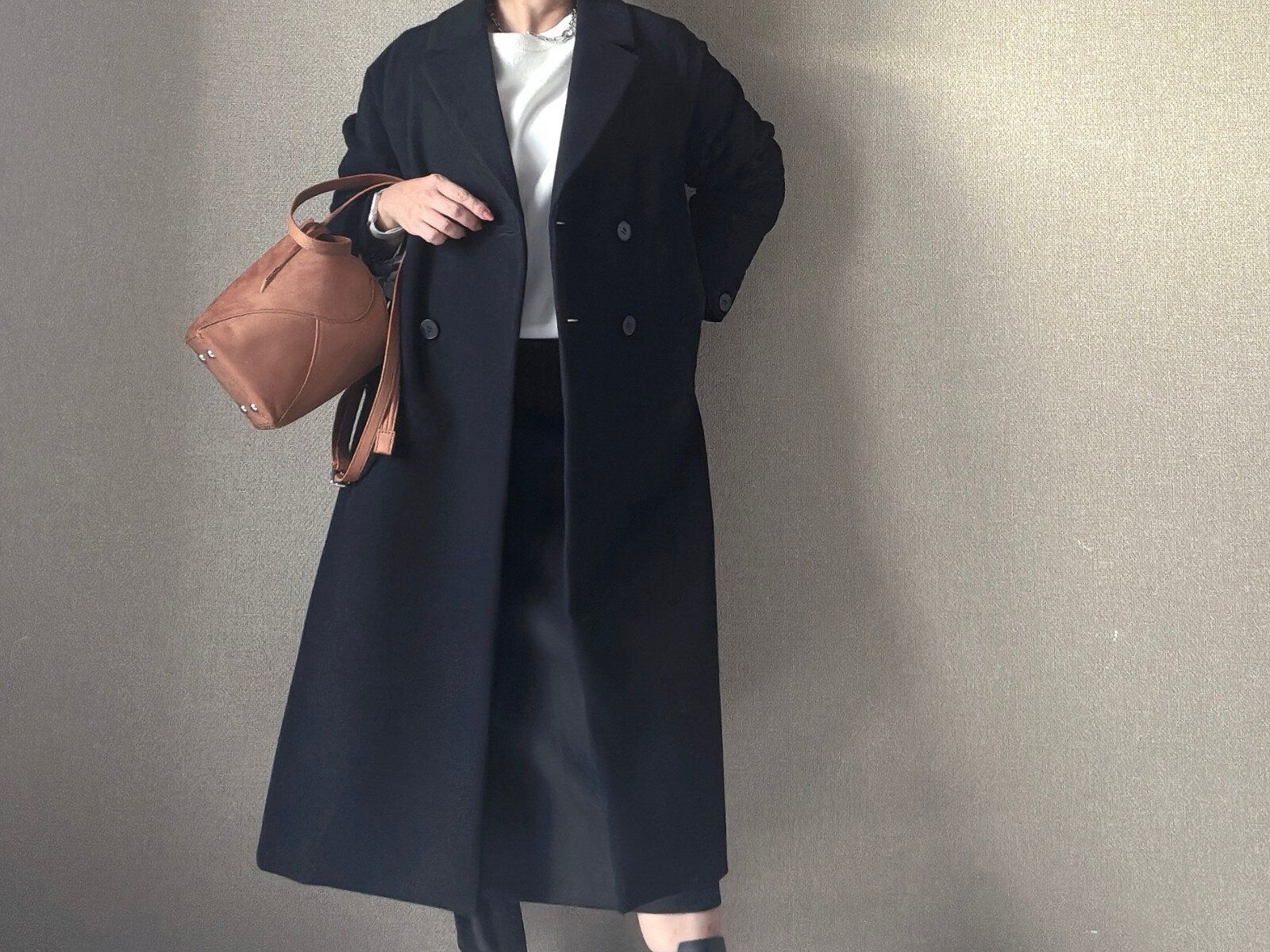 【ユニクロ】普段着にもお出かけ着にもなる！ウエストゴムの綺麗見えスカート