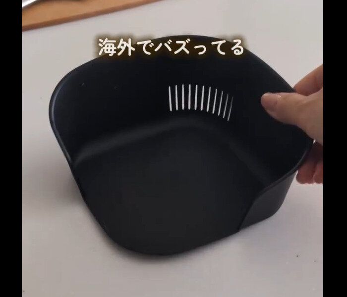 大ブレイク確実【セリア】「海外でもバズっている」「プチストレス解消」キッチン3選