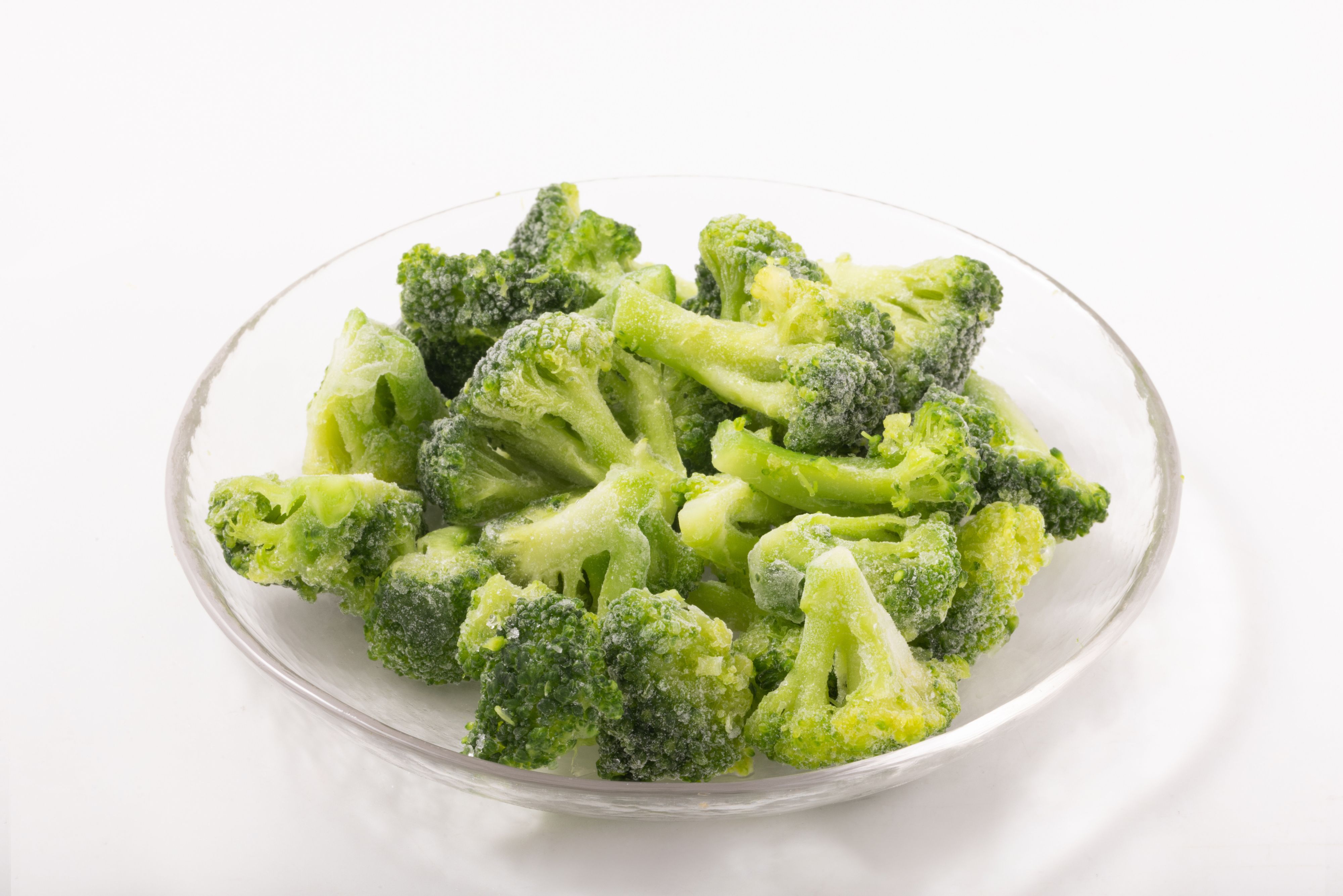 もうべちゃべちゃしない！野菜のプロ直伝・冷凍ブロッコリーを「最高においしく解凍する」簡単テク