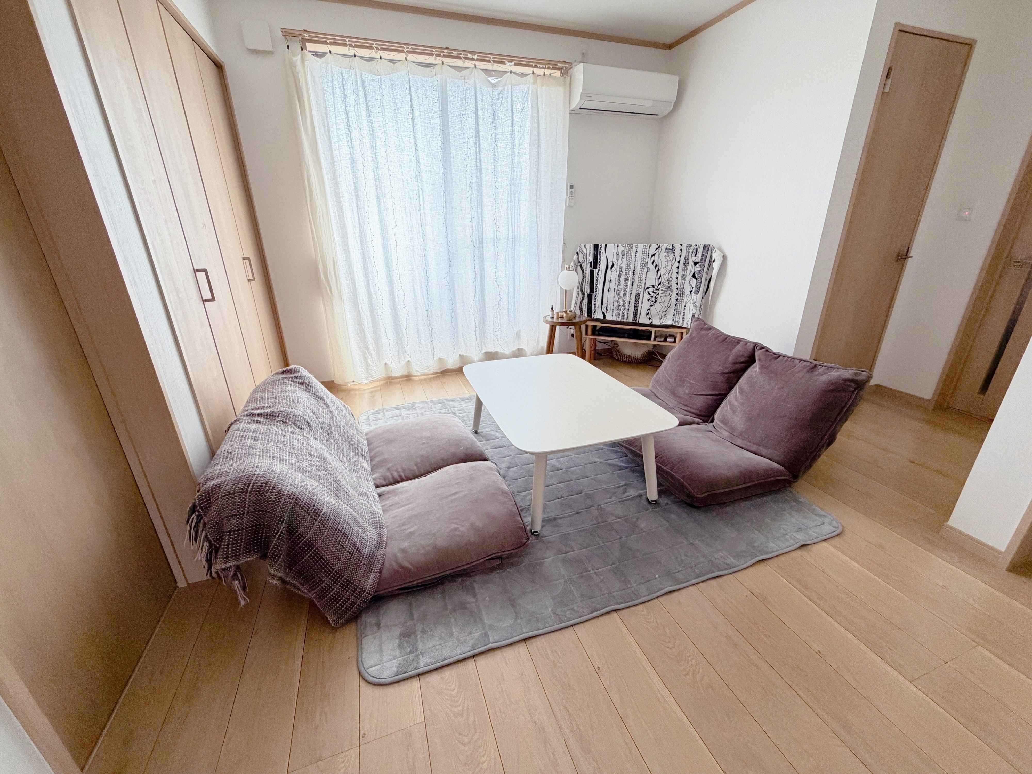 家が散らかりがちな人は置かないで！今すぐリビングから撤去すべきもの3選