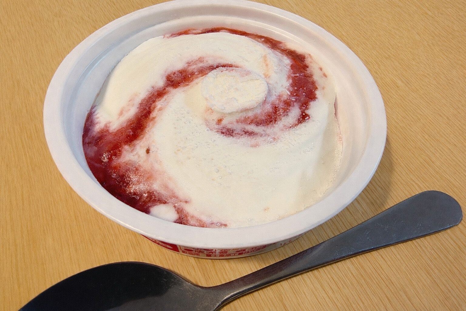 【コストコ】価格がバグってる…ひとカップ61円のフローズンヨーグルト「Mell」が大容量でリピ確定！