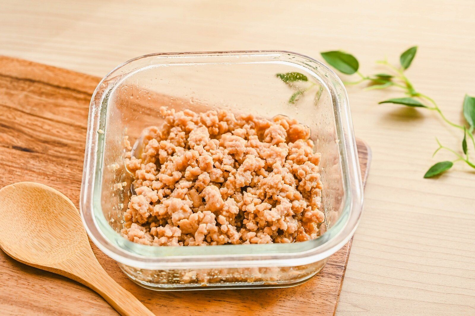 電子レンジで全部できる！「カスタード」「ホワイトソース」「肉味噌」時短レシピで料理の負担軽減！